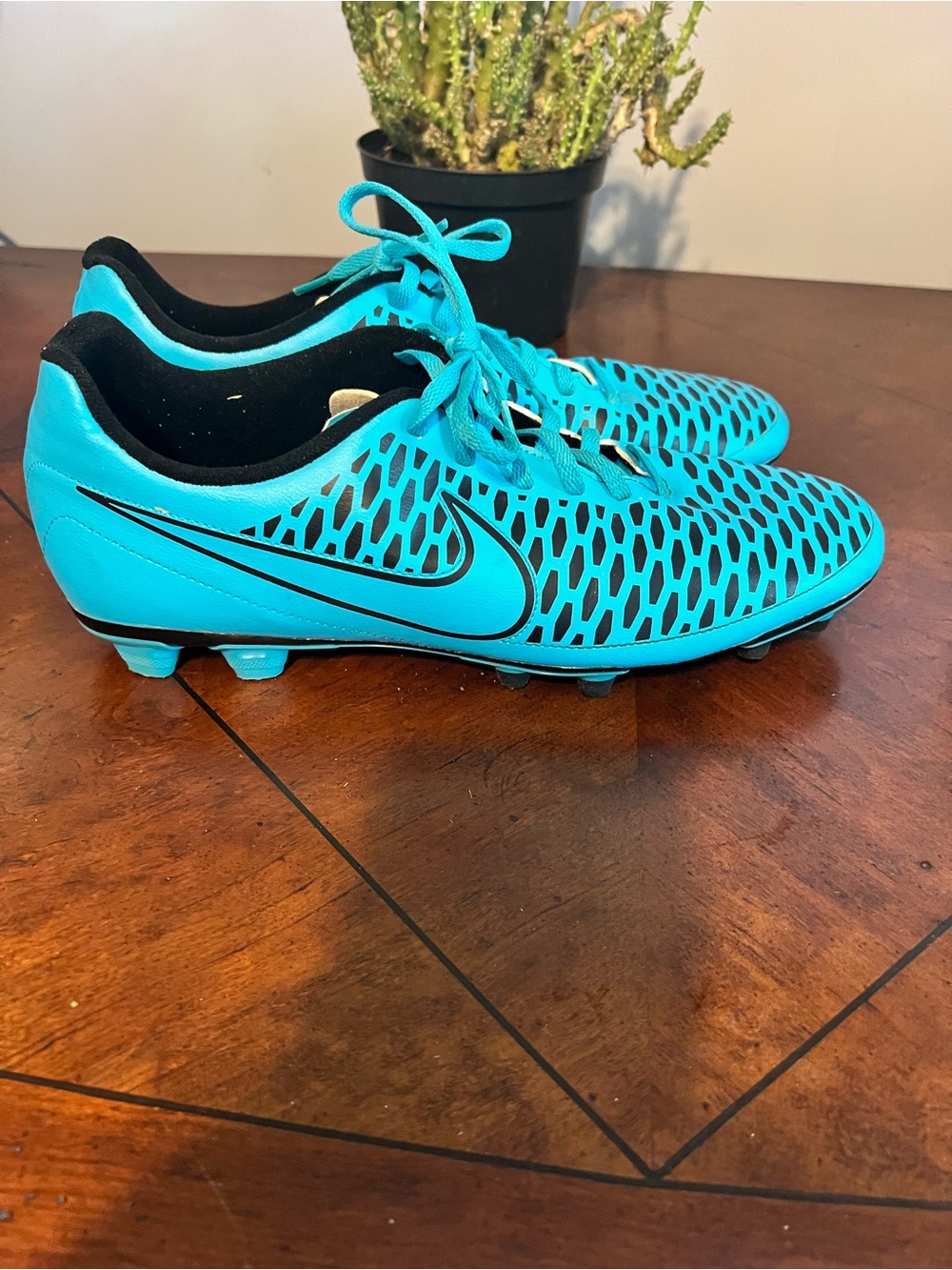 Nike Magista Onda FG Turquoise Soccer Cleats Men’s Size 12